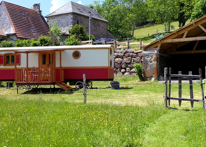 Campingplatz Roulotte Le Gite-anes Jou-sous-Monjou